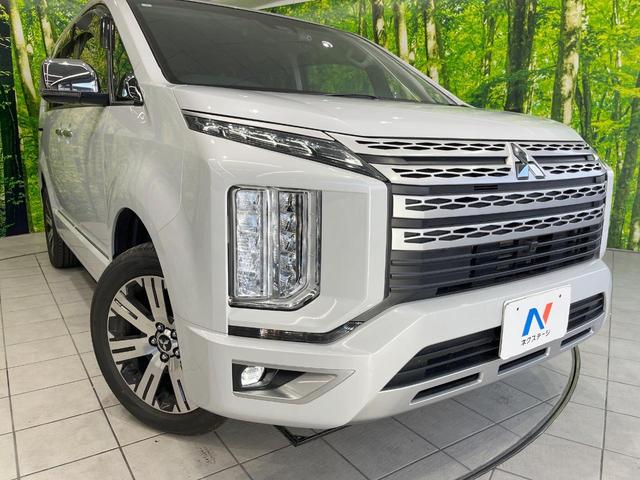 デリカＤ：５ Ｐ　４ＷＤ　ディーゼル（軽油）　両側電動ドア　純正ＳＤナビ　全周囲カメラ　衝突被害軽減システム　レーダークルーズ　電動リアゲート　パワーシート　ドラレコ　スマートキー　ＬＥＤヘッド　ビルトインＥＴＣ（13枚目）