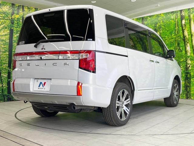 デリカＤ：５ Ｐ　４ＷＤ　ディーゼル（軽油）　両側電動ドア　純正ＳＤナビ　全周囲カメラ　衝突被害軽減システム　レーダークルーズ　電動リアゲート　パワーシート　ドラレコ　スマートキー　ＬＥＤヘッド　ビルトインＥＴＣ（18枚目）