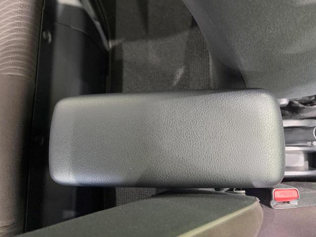 アクア Ｇ　純正ＳＤナビ　バックカメラ　衝突被害軽減システム　禁煙車　スマートキー　ＥＴＣ　クルコン　オートハイビーム　オートエアコン　Ｂｌｕｅｔｏｏｔｈ　ＣＤ　ＤＶＤ再生　フルセグ（42枚目）