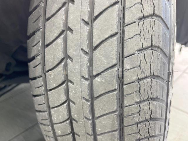 アクア クロスオーバー　グラム　純正ＳＤナビ　バックカメラ　衝突被害軽減システム　禁煙車　ハーフレザーシート　ドラレコ　コーナーセンサー　スマートキー　ビルトインＥＴＣ　純正１６インチアルミ　オートライト　オートエアコン（26枚目）