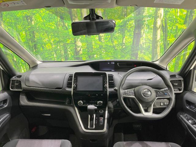 セレナ ハイウェイスター　ＶセレクションＩＩ　両側電動ドア　純正ＳＤナビ　後席モニター　全周囲カメラ　衝突被害軽減システム　レーダークルーズ　ドラレコ　コーナーセンサー　スマートキー　ＬＥＤヘッド　ビルトインＥＴＣ　純正１６インチアルミ（2枚目）