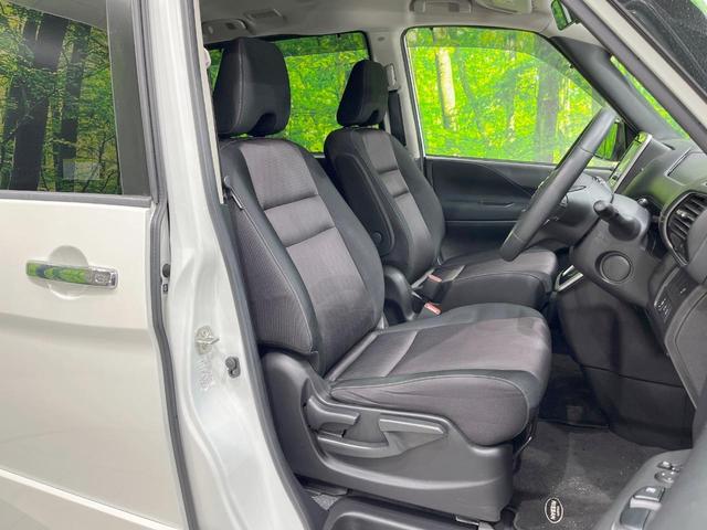 セレナ ハイウェイスター　ＶセレクションＩＩ　両側電動ドア　純正ＳＤナビ　後席モニター　全周囲カメラ　衝突被害軽減システム　レーダークルーズ　ドラレコ　コーナーセンサー　スマートキー　ＬＥＤヘッド　ビルトインＥＴＣ　純正１６インチアルミ（8枚目）