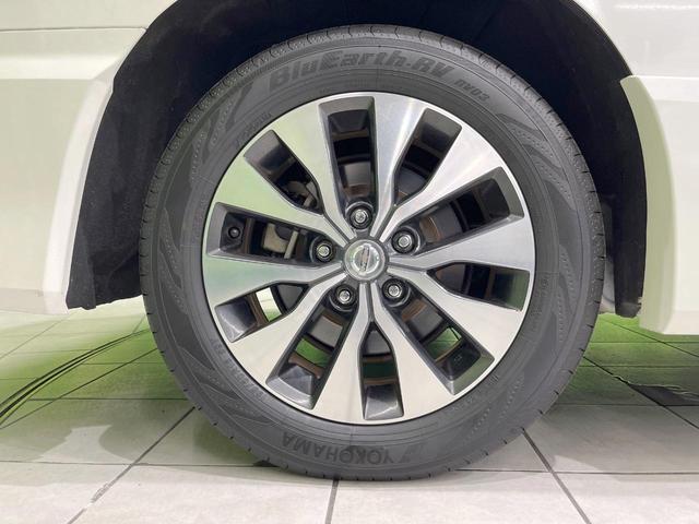 セレナ ハイウェイスター　ＶセレクションＩＩ　両側電動ドア　純正ＳＤナビ　後席モニター　全周囲カメラ　衝突被害軽減システム　レーダークルーズ　ドラレコ　コーナーセンサー　スマートキー　ＬＥＤヘッド　ビルトインＥＴＣ　純正１６インチアルミ（14枚目）