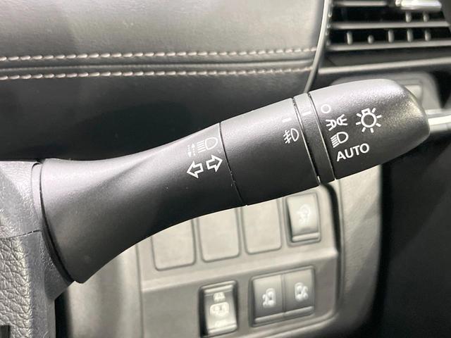 セレナ ハイウェイスター　ＶセレクションＩＩ　両側電動ドア　純正ＳＤナビ　後席モニター　全周囲カメラ　衝突被害軽減システム　レーダークルーズ　ドラレコ　コーナーセンサー　スマートキー　ＬＥＤヘッド　ビルトインＥＴＣ　純正１６インチアルミ（40枚目）