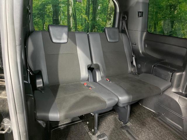 ノア ハイブリッドＳｉ　ダブルバイビーＩＩＩ　両側電動ドア　純正ＳＤナビ　後席モニター　バックカメラ　衝突被害軽減システム　禁煙車　ハーフレザーシート　ドラレコ　コーナーセンサー　スマートキー　ＬＥＤヘッド　ビルトインＥＴＣ　クルコン（11枚目）