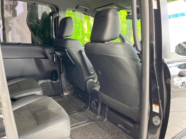 ノア ハイブリッドＳｉ　ダブルバイビーＩＩＩ　両側電動ドア　純正ＳＤナビ　後席モニター　バックカメラ　衝突被害軽減システム　禁煙車　ハーフレザーシート　ドラレコ　コーナーセンサー　スマートキー　ＬＥＤヘッド　ビルトインＥＴＣ　クルコン（55枚目）