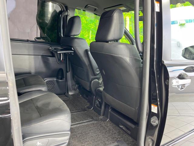 ノア ハイブリッドＳｉ　ダブルバイビーＩＩＩ　両側電動ドア　純正ＳＤナビ　後席モニター　バックカメラ　衝突被害軽減システム　禁煙車　ハーフレザーシート　ドラレコ　コーナーセンサー　スマートキー　ＬＥＤヘッド　ビルトインＥＴＣ　クルコン（56枚目）