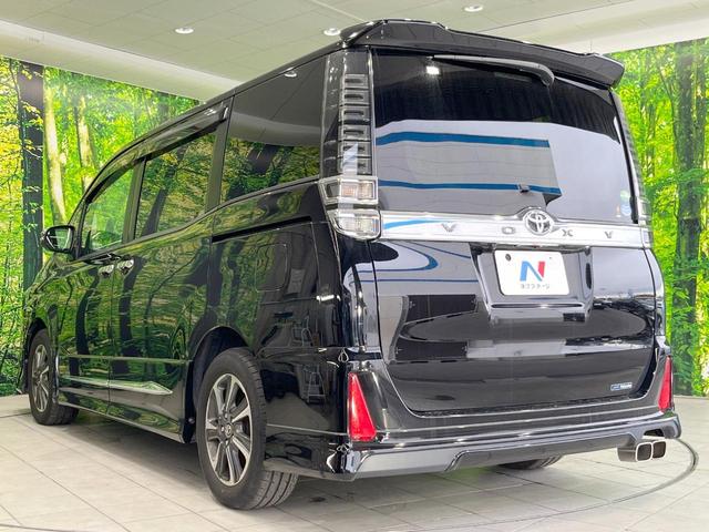 ヴォクシー ＺＳ　煌　両側電動ドア　純正ＳＤナビ　後席モニター　バックカメラ　衝突被害軽減システム　スマートキー　ＬＥＤヘッド　ビルトインＥＴＣ　クルコン　純正１６インチアルミ　オートハイビーム　車線逸脱警報（24枚目）