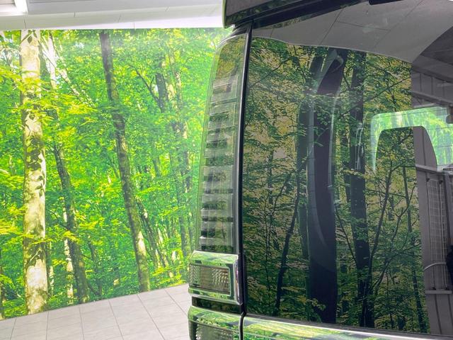 ヴォクシー ＺＳ　煌　両側電動ドア　純正ＳＤナビ　後席モニター　バックカメラ　衝突被害軽減システム　スマートキー　ＬＥＤヘッド　ビルトインＥＴＣ　クルコン　純正１６インチアルミ　オートハイビーム　車線逸脱警報（33枚目）