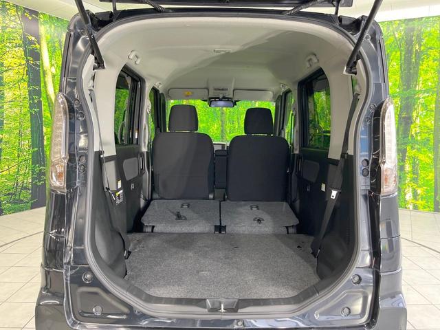 スペーシアカスタムＺ ターボ　両側電動ドア　ＳＤナビ　バックカメラ　衝突被害軽減システム　禁煙車　シートヒーター　スマートキー　ＨＩＤヘッド　クルコン　純正１５インチアルミ　車線逸脱警報　オートライト　オートエアコン（11枚目）