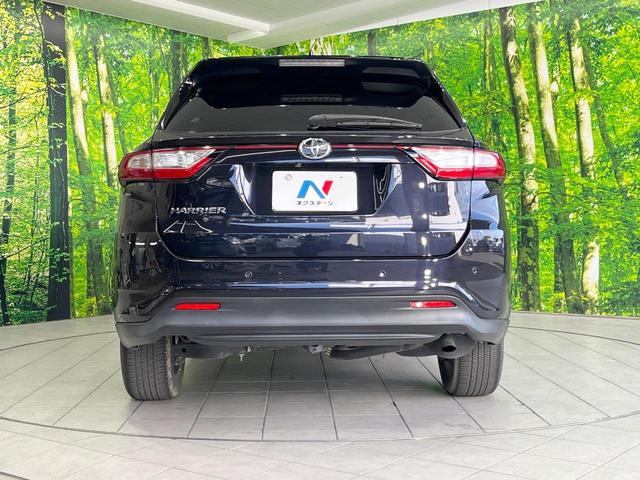 ハリアー プレミアム　スタイルノアール　サンルーフ　ＳＤナビ　バックカメラ　衝突被害軽減システム　レーダークルーズ　禁煙車　電動リアゲート　パワーシート　コーナーセンサー　スマートキー　ＬＥＤヘッド　ビルトインＥＴＣ　純正１８インチアルミ（16枚目）