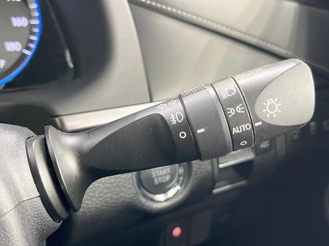 ハリアー プレミアム　スタイルノアール　サンルーフ　ＳＤナビ　バックカメラ　衝突被害軽減システム　レーダークルーズ　禁煙車　電動リアゲート　パワーシート　コーナーセンサー　スマートキー　ＬＥＤヘッド　ビルトインＥＴＣ　純正１８インチアルミ（37枚目）