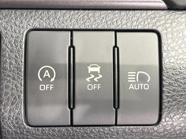 ハリアー プレミアム　スタイルノアール　サンルーフ　ＳＤナビ　バックカメラ　衝突被害軽減システム　レーダークルーズ　禁煙車　電動リアゲート　パワーシート　コーナーセンサー　スマートキー　ＬＥＤヘッド　ビルトインＥＴＣ　純正１８インチアルミ（40枚目）