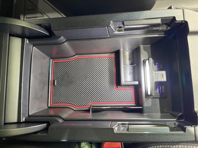 ハリアー プレミアム　スタイルノアール　サンルーフ　ＳＤナビ　バックカメラ　衝突被害軽減システム　レーダークルーズ　禁煙車　電動リアゲート　パワーシート　コーナーセンサー　スマートキー　ＬＥＤヘッド　ビルトインＥＴＣ　純正１８インチアルミ（45枚目）