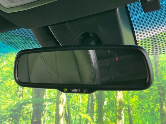 ハリアー プレミアム　スタイルノアール　サンルーフ　ＳＤナビ　バックカメラ　衝突被害軽減システム　レーダークルーズ　禁煙車　電動リアゲート　パワーシート　コーナーセンサー　スマートキー　ＬＥＤヘッド　ビルトインＥＴＣ　純正１８インチアルミ（49枚目）