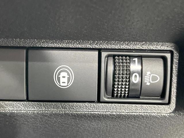 ノート Ｓ　バックカメラ　衝突被害軽減システム　禁煙車　コーナーセンサー　スマートキー　ＥＴＣ　オートライト　オートエアコン　Ｂｌｕｅｔｏｏｔｈ　ＣＤ　フルセグ（39枚目）