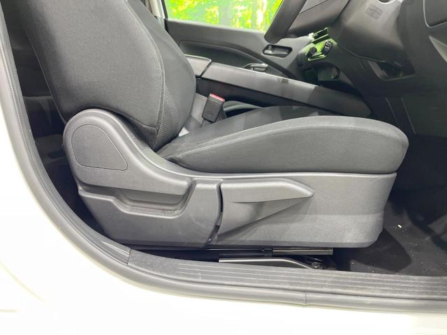 ノート Ｓ　バックカメラ　衝突被害軽減システム　禁煙車　コーナーセンサー　スマートキー　ＥＴＣ　オートライト　オートエアコン　Ｂｌｕｅｔｏｏｔｈ　ＣＤ　フルセグ（48枚目）