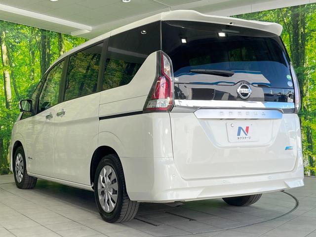 セレナ Ｘ　電動スライドドア　ＨＤＤナビ　後席モニター　全周囲カメラ　衝突被害軽減システム　レーダークルーズ　禁煙車　コーナーセンサー　スマートキー　ビルトインＥＴＣ　純正１５インチアルミ　オートライト（26枚目）