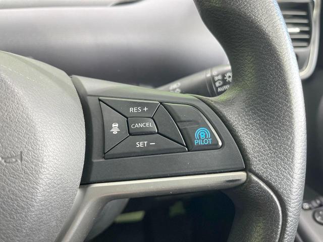 セレナ Ｘ　電動スライドドア　ＨＤＤナビ　後席モニター　全周囲カメラ　衝突被害軽減システム　レーダークルーズ　禁煙車　コーナーセンサー　スマートキー　ビルトインＥＴＣ　純正１５インチアルミ　オートライト（37枚目）