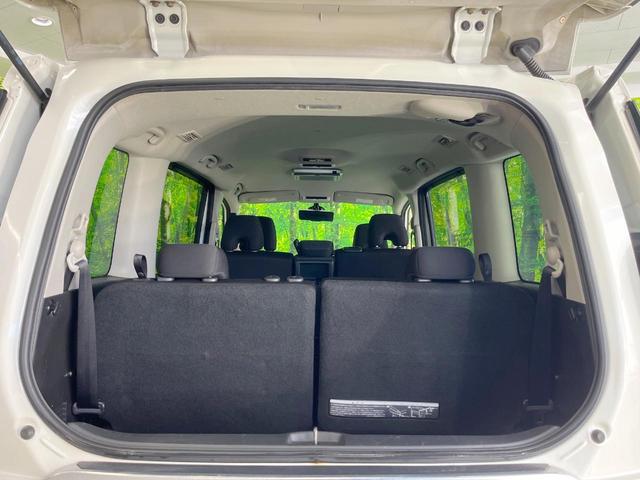 セレナ Ｘ　電動スライドドア　ＨＤＤナビ　後席モニター　全周囲カメラ　衝突被害軽減システム　レーダークルーズ　禁煙車　コーナーセンサー　スマートキー　ビルトインＥＴＣ　純正１５インチアルミ　オートライト（59枚目）