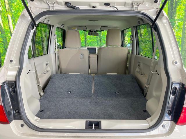 アルトラパン Ｘ　純正ＳＤナビ　全周囲カメラ　衝突被害軽減システム　禁煙車　シートヒーター　コーナーセンサー　スマートキー　ＨＩＤヘッド　純正１４インチアルミ　車線逸脱警報　オートライト　オートエアコン（10枚目）