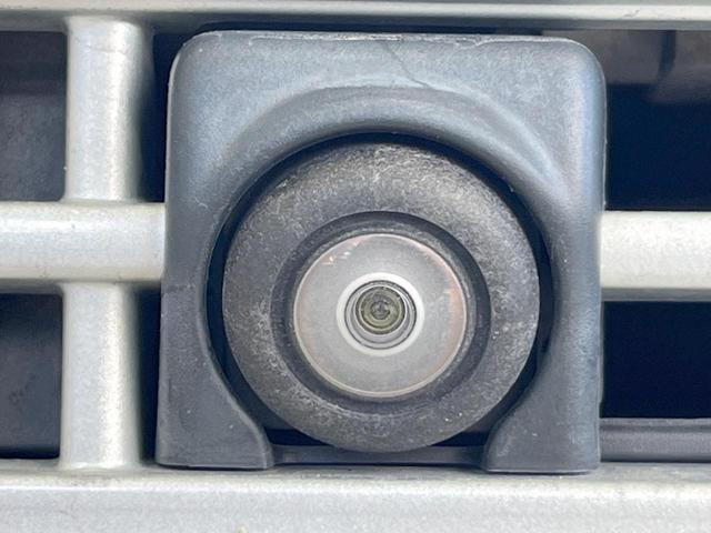 アルトラパン Ｘ　純正ＳＤナビ　全周囲カメラ　衝突被害軽減システム　禁煙車　シートヒーター　コーナーセンサー　スマートキー　ＨＩＤヘッド　純正１４インチアルミ　車線逸脱警報　オートライト　オートエアコン（44枚目）