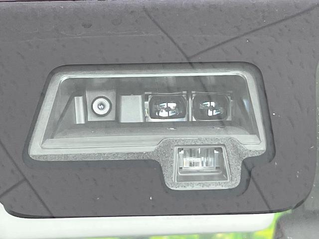 スペーシアカスタム ハイブリッドＸＳ　両側電動ドア　純正ＳＤナビ　衝突被害軽減システム　禁煙車　シートヒーター　コーナーセンサー　スマートキー　ＬＥＤヘッド　ＥＴＣ　純正１５インチアルミ　オートライト　オートエアコン　Ｂｌｕｅｔｏｏｔｈ（5枚目）