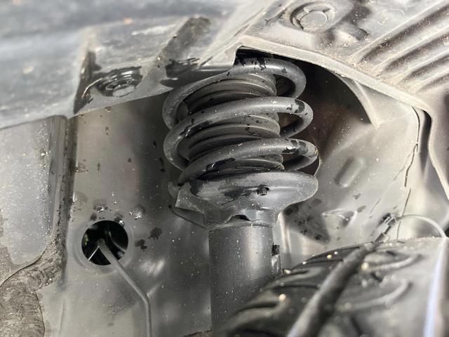 スペーシアカスタム ハイブリッドＸＳ　両側電動ドア　純正ＳＤナビ　衝突被害軽減システム　禁煙車　シートヒーター　コーナーセンサー　スマートキー　ＬＥＤヘッド　ＥＴＣ　純正１５インチアルミ　オートライト　オートエアコン　Ｂｌｕｅｔｏｏｔｈ（21枚目）