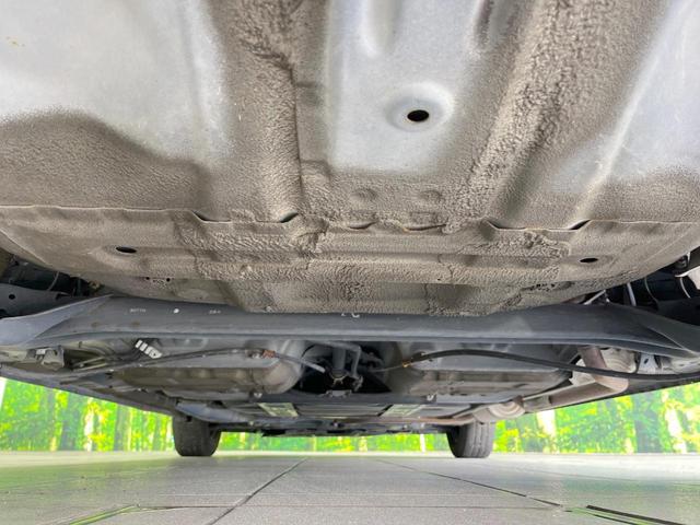 フィット １３Ｇ・Ｌパッケージ　純正ＳＤナビ　バックカメラ　衝突被害軽減システム　禁煙車　スマートキー　ＬＥＤヘッド　ＥＴＣ　オートライト　オートエアコン　Ｂｌｕｅｔｏｏｔｈ　ＣＤ　ＤＶＤ再生　フルセグ（19枚目）