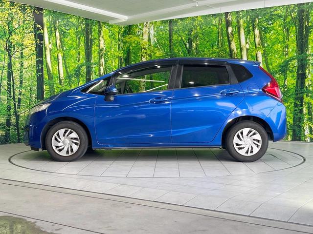 フィット １３Ｇ・Ｌパッケージ　純正ＳＤナビ　バックカメラ　衝突被害軽減システム　禁煙車　スマートキー　ＬＥＤヘッド　ＥＴＣ　オートライト　オートエアコン　Ｂｌｕｅｔｏｏｔｈ　ＣＤ　ＤＶＤ再生　フルセグ（25枚目）