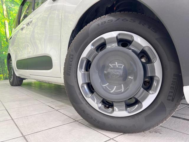 シエンタ ハイブリッドＺ　両側電動ドア　全周囲カメラ　衝突被害軽減システム　レーダークルーズ　禁煙車　コーナーセンサー　ＬＥＤヘッド　ビルトインＥＴＣ　オートハイビーム　車線逸脱警報　オートライト　デュアルエアコン（13枚目）