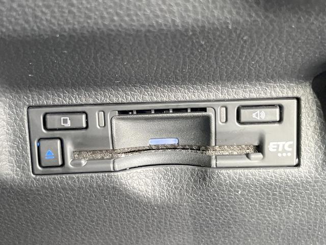 シエンタ ハイブリッドＺ　両側電動ドア　全周囲カメラ　衝突被害軽減システム　レーダークルーズ　禁煙車　コーナーセンサー　ＬＥＤヘッド　ビルトインＥＴＣ　オートハイビーム　車線逸脱警報　オートライト　デュアルエアコン（43枚目）