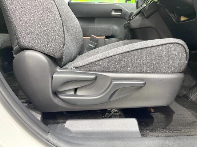 シエンタ ハイブリッドＺ　両側電動ドア　全周囲カメラ　衝突被害軽減システム　レーダークルーズ　禁煙車　コーナーセンサー　ＬＥＤヘッド　ビルトインＥＴＣ　オートハイビーム　車線逸脱警報　オートライト　デュアルエアコン（57枚目）