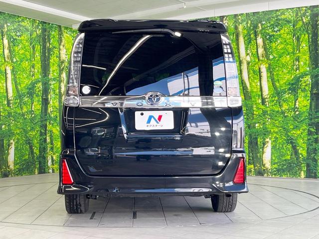 ヴォクシー ＺＳ　煌ＩＩ　両側電動ドア　後席モニター　バックカメラ　スマートキー　ＬＥＤヘッド　ビルトインＥＴＣ　純正１５インチアルミ　車線逸脱警報　オートライト　オートエアコン　Ｂｌｕｅｔｏｏｔｈ　ＣＤ　ＤＶＤ再生（15枚目）