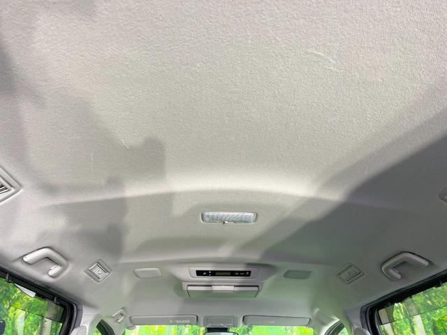 ヴォクシー ＺＳ　煌ＩＩ　両側電動ドア　後席モニター　バックカメラ　スマートキー　ＬＥＤヘッド　ビルトインＥＴＣ　純正１５インチアルミ　車線逸脱警報　オートライト　オートエアコン　Ｂｌｕｅｔｏｏｔｈ　ＣＤ　ＤＶＤ再生（36枚目）