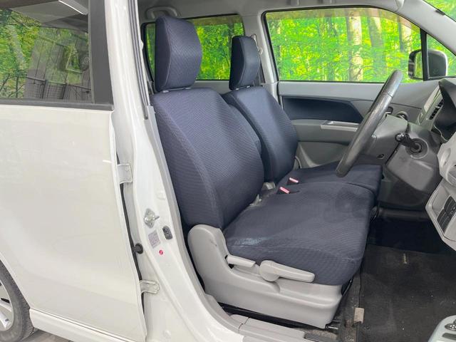 ワゴンＲ ＦＸリミテッド　ＨＤＤナビ　禁煙車　スマートキー　ＥＴＣ　純正１４インチアルミ　オートエアコン　Ｂｌｕｅｔｏｏｔｈ　ＣＤ　ＤＶＤ再生　地デジ（8枚目）