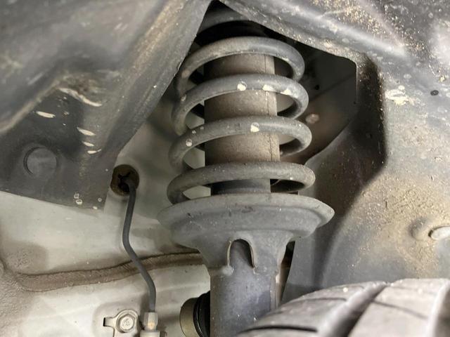 Ｎ－ＢＯＸカスタム Ｇ・ターボＬパッケージ　両側電動ドア　純正ＳＤナビ　後席モニター　バックカメラ　衝突被害軽減システム　禁煙車　ハーフレザーシート　コーナーセンサー　スマートキー　ＨＩＤヘッド　ビルトインＥＴＣ　クルコン（20枚目）