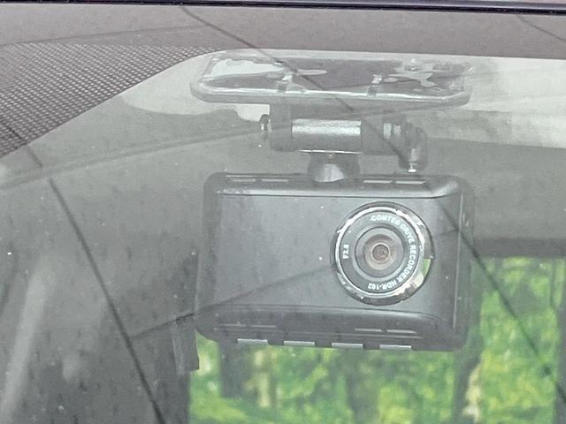 デイズ Ｘ　衝突被害軽減システム　純正ＳＤナビ　禁煙車　ドラレコ　オートエアコン　Ｂｌｕｅｔｏｏｔｈ　ＣＤ　ＤＶＤ再生　フルセグ　キーレス　ステアリングスイッチ　横滑り防止装置（5枚目）