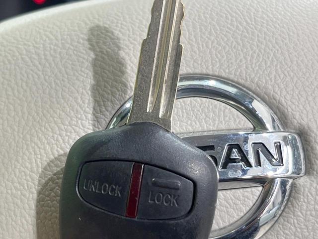 デイズ Ｘ　衝突被害軽減システム　純正ＳＤナビ　禁煙車　ドラレコ　オートエアコン　Ｂｌｕｅｔｏｏｔｈ　ＣＤ　ＤＶＤ再生　フルセグ　キーレス　ステアリングスイッチ　横滑り防止装置（7枚目）