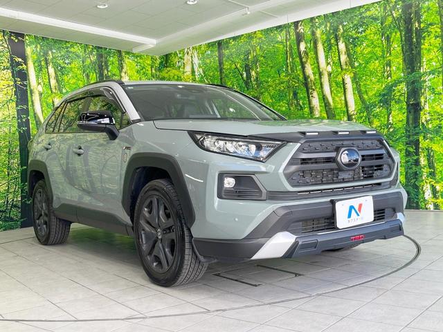 ＲＡＶ４ アドベンチャー　４ＷＤ　ＴＲＤ　純正ナビ機能付きＤＡ　衝突被害軽減システム　レーダークルーズ　バックカメラ　レザー調シート　パワーシート　コーナーセンサー　スマートキー　ＬＥＤヘッド　純正１９インチアルミ（16枚目）