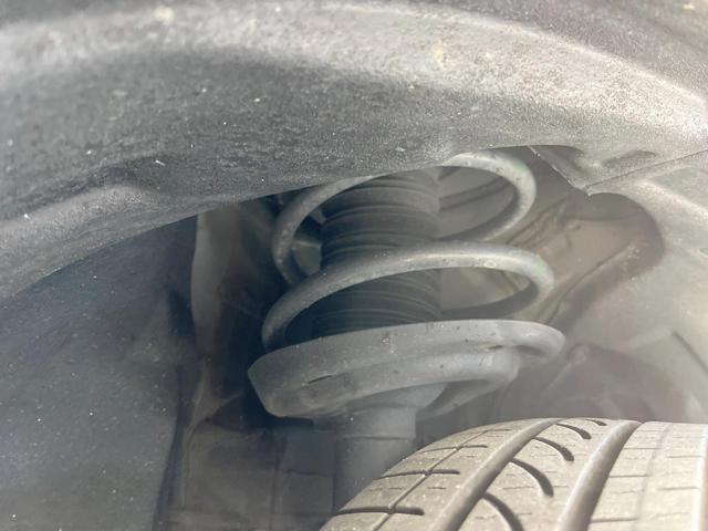 ＲＡＶ４ アドベンチャー　４ＷＤ　ＴＲＤ　純正ナビ機能付きＤＡ　衝突被害軽減システム　レーダークルーズ　バックカメラ　レザー調シート　パワーシート　コーナーセンサー　スマートキー　ＬＥＤヘッド　純正１９インチアルミ（23枚目）