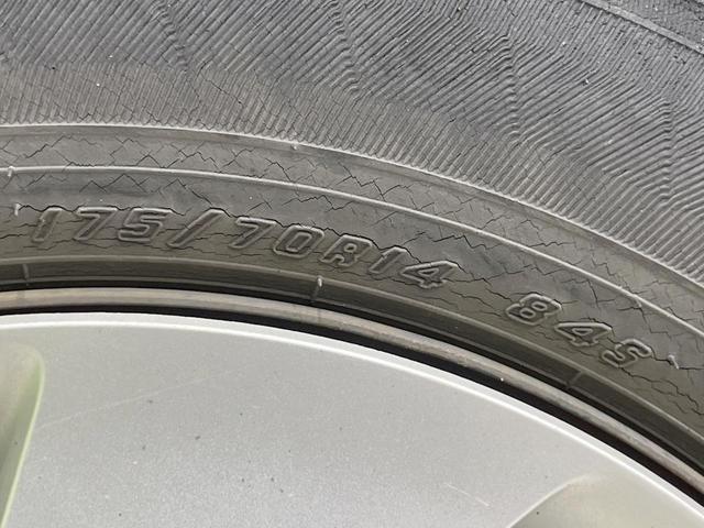 フィット １３Ｇ・Ｆパッケージ　純正ナビ　バックカメラ　ドラレコ　スマートキー　ＥＴＣ　オートエアコン　アイドリングストップ　Ｂｌｕｅｔｏｏｔｈ　ＣＤ　ＤＶＤ再生　地デジ　トラクションコントロール（25枚目）