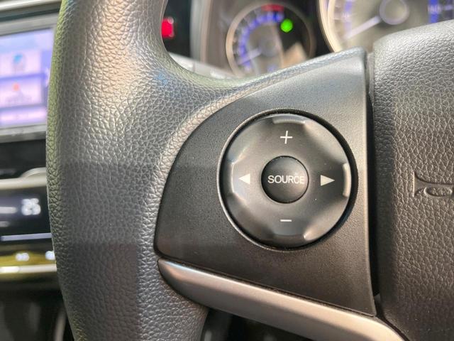 フィット １３Ｇ・Ｆパッケージ　純正ナビ　バックカメラ　ドラレコ　スマートキー　ＥＴＣ　オートエアコン　アイドリングストップ　Ｂｌｕｅｔｏｏｔｈ　ＣＤ　ＤＶＤ再生　地デジ　トラクションコントロール（35枚目）