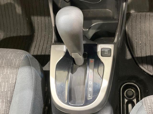 フィット １３Ｇ・Ｆパッケージ　純正ナビ　バックカメラ　ドラレコ　スマートキー　ＥＴＣ　オートエアコン　アイドリングストップ　Ｂｌｕｅｔｏｏｔｈ　ＣＤ　ＤＶＤ再生　地デジ　トラクションコントロール（41枚目）