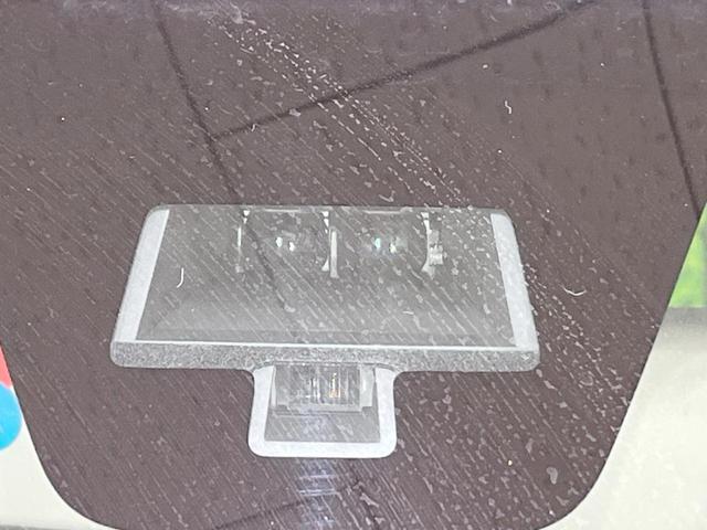 ハスラー Ｆリミテッド　オーディオ　衝突被害軽減システム　ドラレコ　スマートキー　ＨＩＤヘッド　オートライト　オートエアコン　シートヒーター　アイドリングストップ　ＣＤ　トラクションコントロール（3枚目）