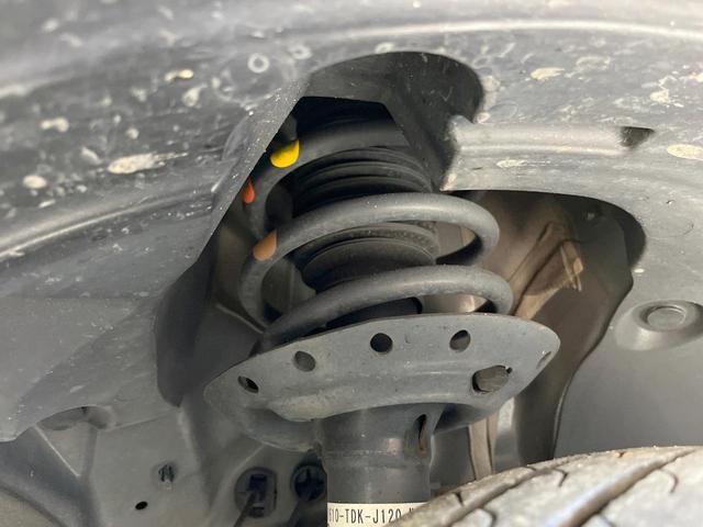 フリードハイブリッド ハイブリッド・Ｇホンダセンシング　両側電動ドア　ＳＤナビ　バックカメラ　衝突被害軽減システム　レーダークルーズ　禁煙車　ハーフレザーシート　ドラレコ　コーナーセンサー　スマートキー　ＬＥＤヘッド　ビルトインＥＴＣ（28枚目）