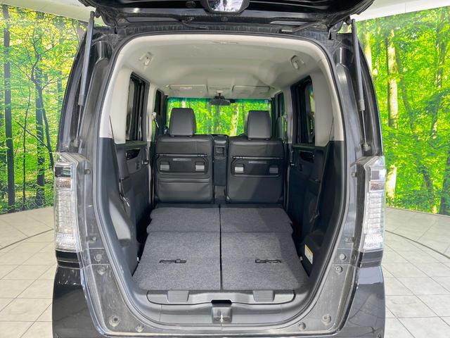 N-BOXカスタム G ターボSSブラックスタイルパッケージ 純正SDナビ 衝突被害軽減システム 両側電動ドア バックカメラ ハーフレザーシート スマートキー HIDヘッド ビルトインETC 純正15インチアルミ オートライト オートエアコン(10枚目)