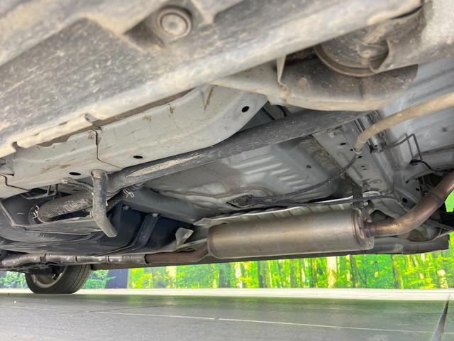 N-BOXカスタム G ターボSSブラックスタイルパッケージ 純正SDナビ 衝突被害軽減システム 両側電動ドア バックカメラ ハーフレザーシート スマートキー HIDヘッド ビルトインETC 純正15インチアルミ オートライト オートエアコン(21枚目)