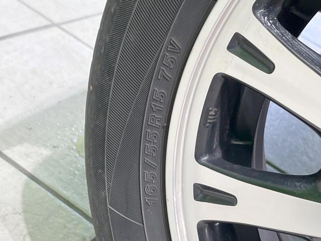 N-BOXカスタム G ターボSSブラックスタイルパッケージ 純正SDナビ 衝突被害軽減システム 両側電動ドア バックカメラ ハーフレザーシート スマートキー HIDヘッド ビルトインETC 純正15インチアルミ オートライト オートエアコン(25枚目)