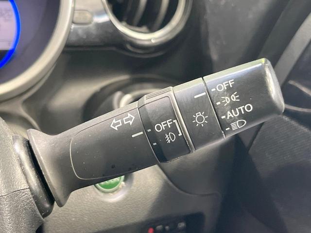 N-BOXカスタム G ターボSSブラックスタイルパッケージ 純正SDナビ 衝突被害軽減システム 両側電動ドア バックカメラ ハーフレザーシート スマートキー HIDヘッド ビルトインETC 純正15インチアルミ オートライト オートエアコン(37枚目)